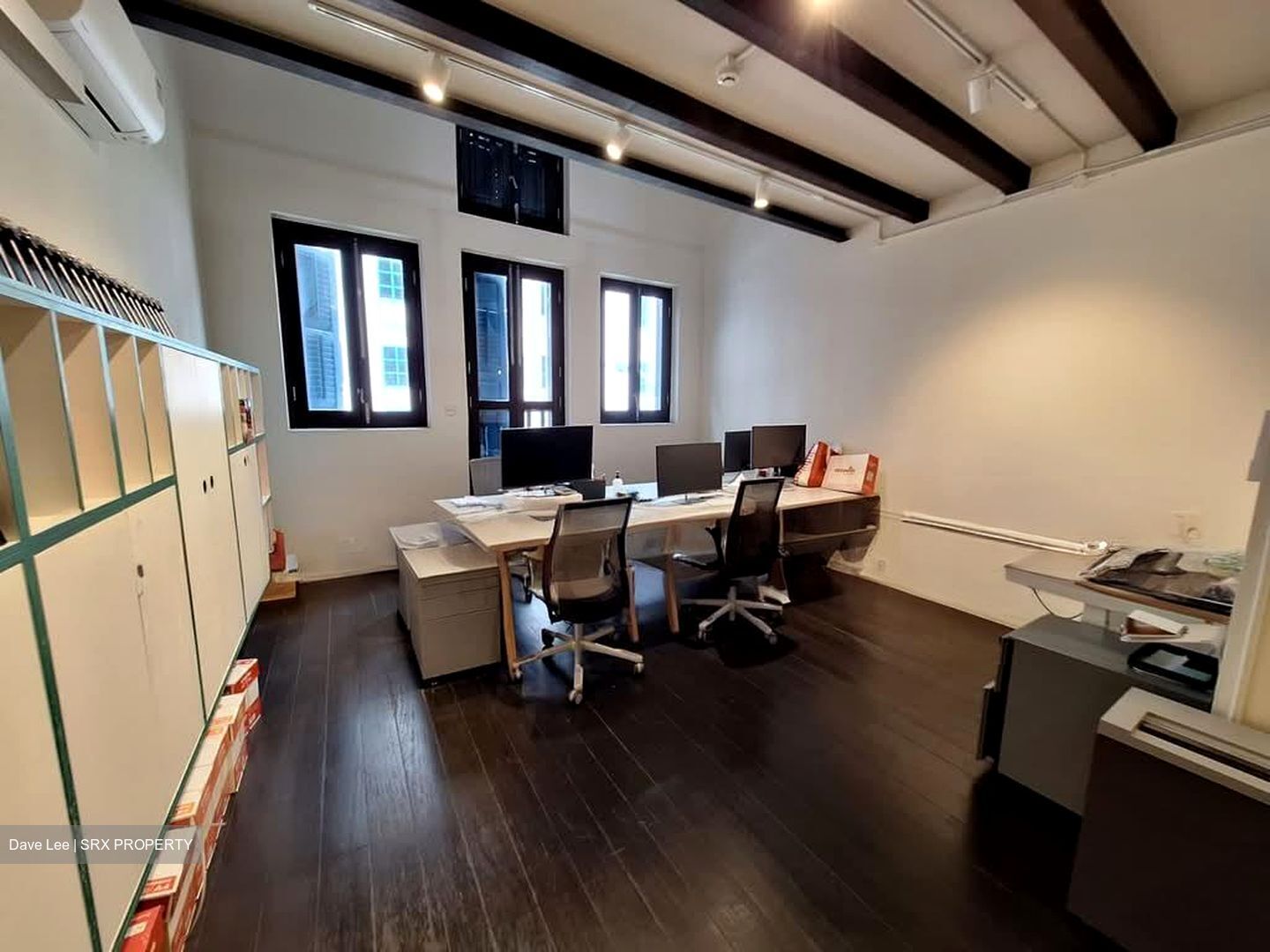 Craig Place (D2), Office #546422541